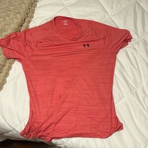 Slightly warm Under Armour Shirt size XL